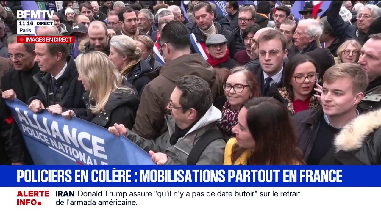 Manifestation des policiers: Sarah Knafo ("Reconquête"), Marion Maréchal ("Identités-Libertés"), Nicolas Dupont-Aignan ("Debout la France") et Thierry Mariani (RN) dans le cortège parisien