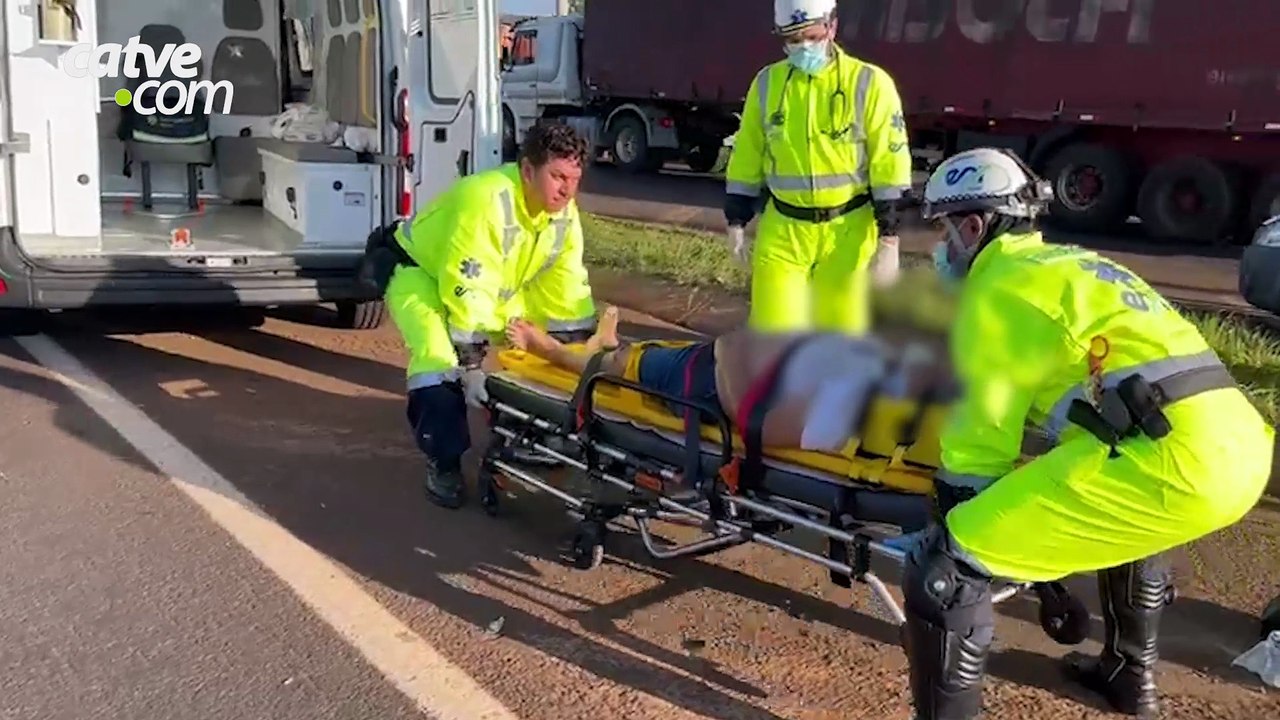 Mulher fica ferida após atropelamento na BR-277 em Cascavel