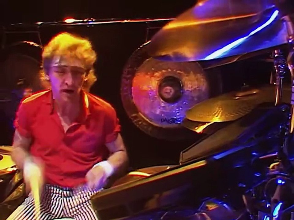 Dire Straits - Sultans Of Swing (Live at Wembley 1985)