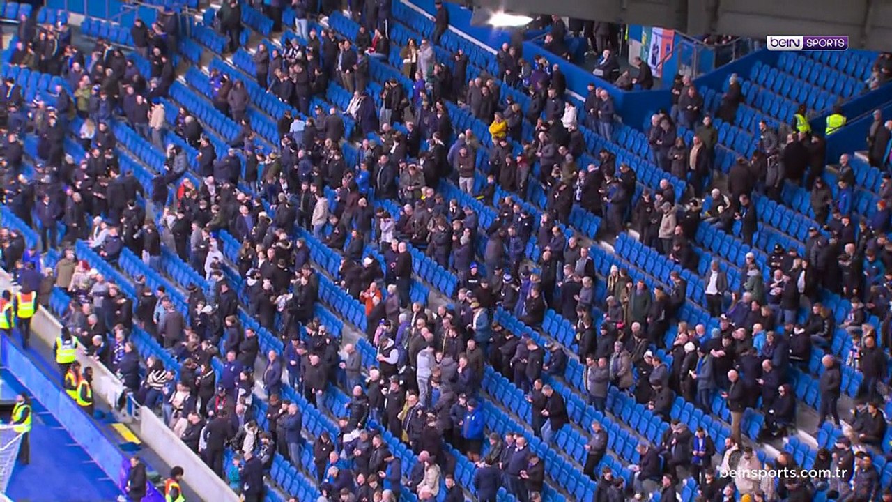 İngiltere Premier League'in 24. haftasında Brighton'a konuk olan Everton, son dakikada attığı golle rakibi ile 1-1 berabere kaldı.