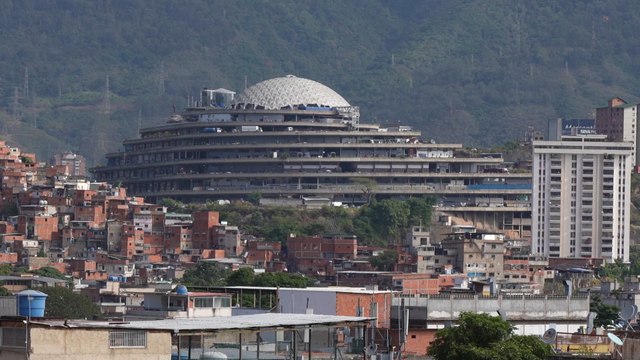 Familiares demuestran esperanza en la amnistía de presos políticos en Venezuela