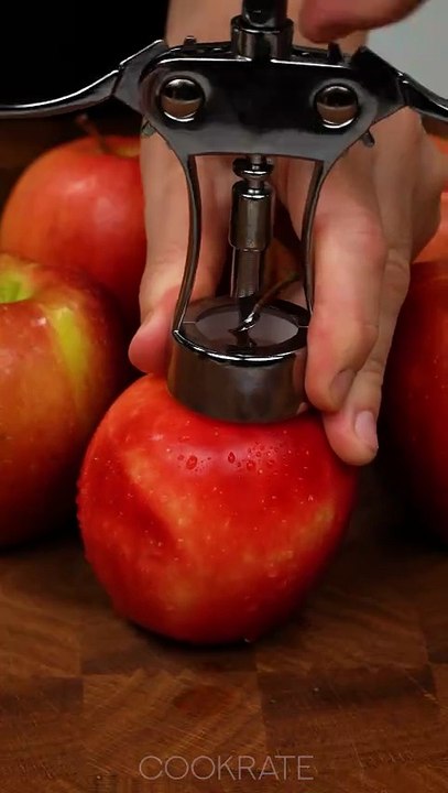 Just apples A cloud like, fluffy dessert that melts in your mouth!