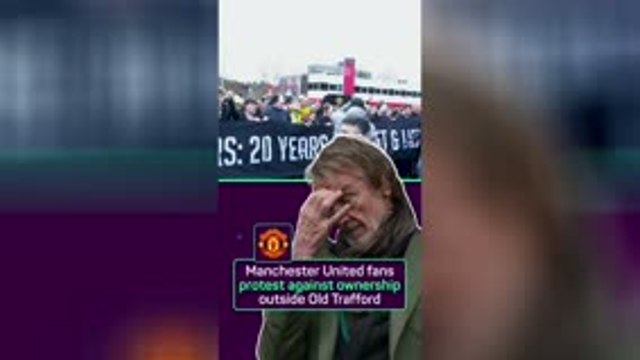Man United fans protest against ownership outside Old Trafford