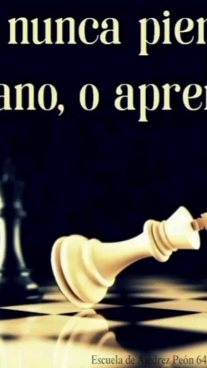 🤔👇♟️