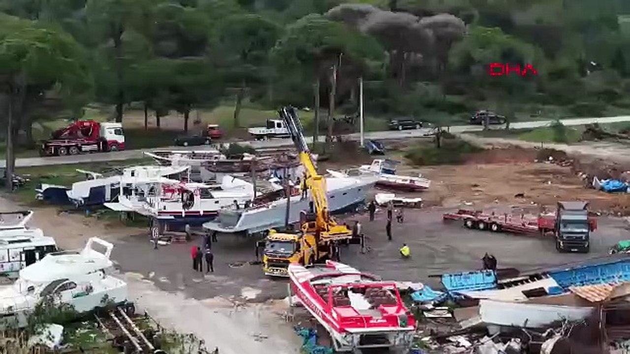 Peş peşe hortumların vurduğu Antalya'daki yıkım kamerada!