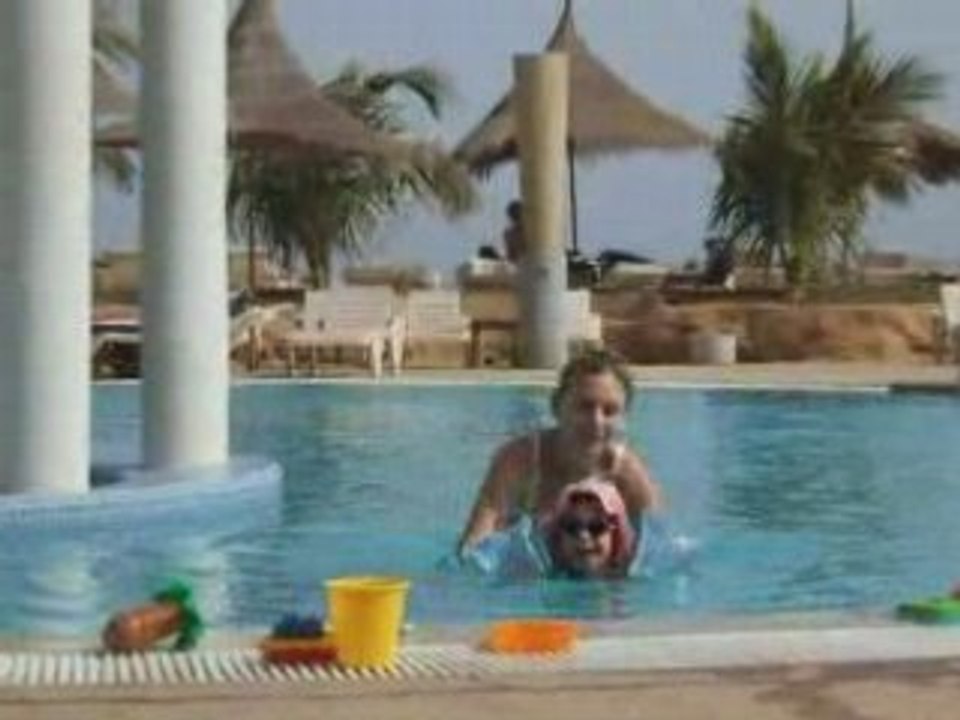 2008 - 05 - 30 - Arsitide et Juline piscine Terou bi 2008