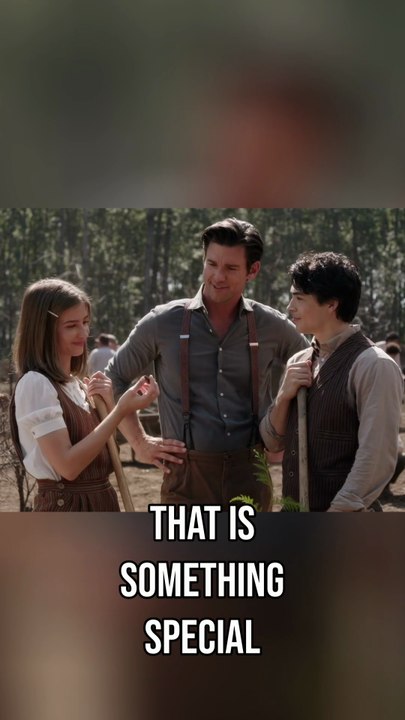 Hope Valley Comes Together After the Fire on When Calls the Heart