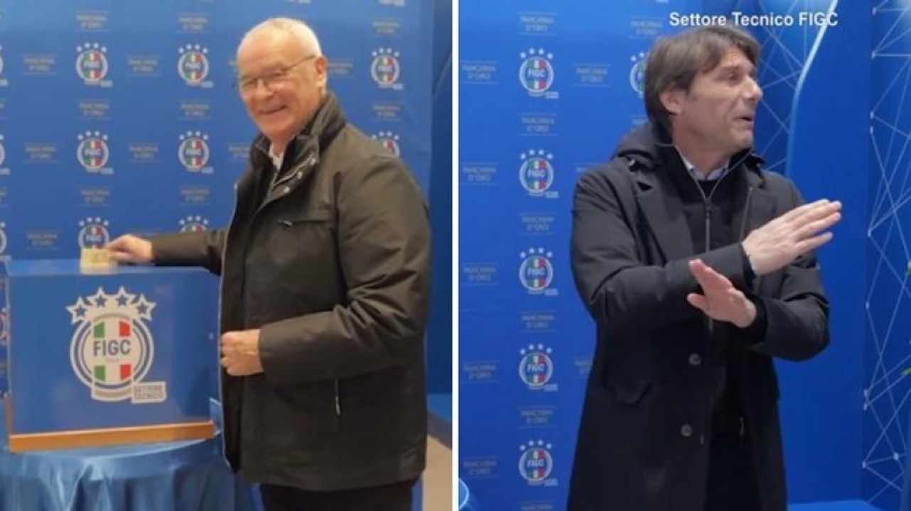 Ranieri e Conte, quante risate alla Panchina d'oro