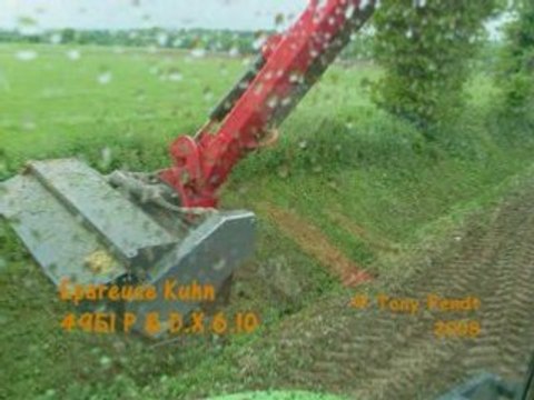 Epareuse KUHN 4951 P & Deutz Fahr 6.10 Par Tony Fendt