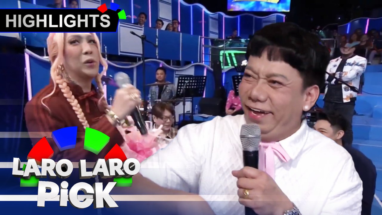 Buhay pa ‘yan! Vice Ganda, inalayan ng bulaklak si Lassy | It's Showtime | Laro Laro Pick
