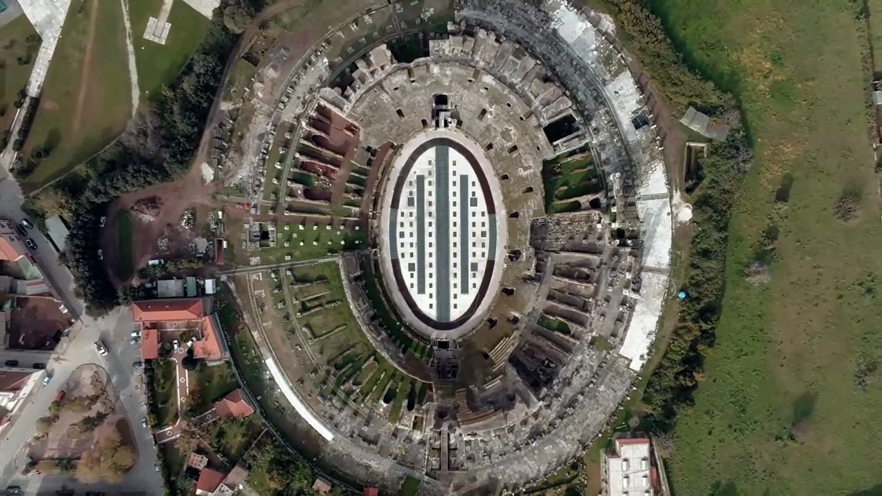 Anfiteatro Campano - Santa Maria Capua Vetere, espressiva testimonianza della storia romana - YouTube - Google Chrome 2026-02-03 08-48-03