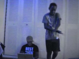 B . I . A . T . C . H - Blog Music de ElecTrO--BoyS