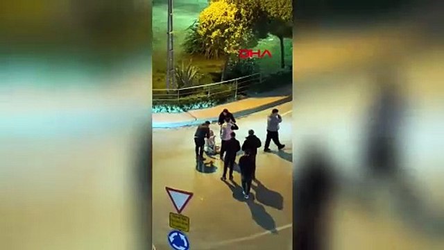 Sokak ortasında bir kişiye küfür edip tartışan kadın, ortalığı birbirine kattı!
