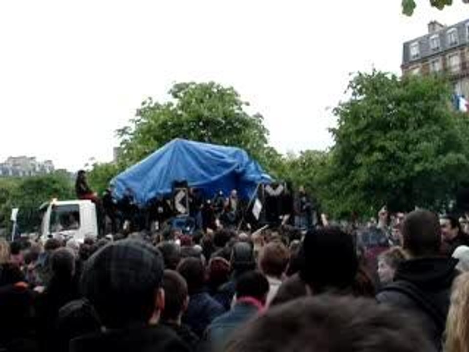 Bérurier Noir - Vive le Feu