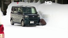 Japonia pod śniegiem: 30 ofiar, drogi odcięte w odległych regionach