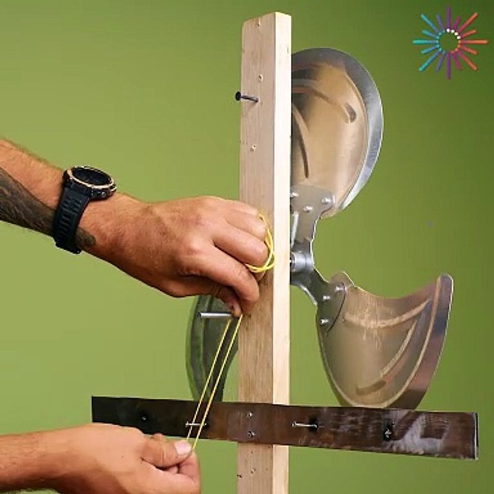 Beat the heat with this DIY energy-free fan! 🌬️♻️