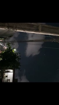 Moradores do Montese teme altura de postes instalados próximos à rota de aviões em Fortaleza