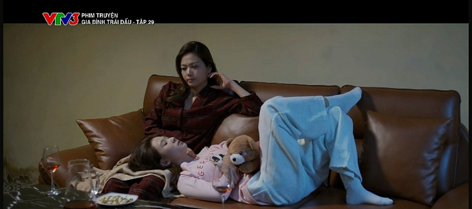 Gia đình trái dấu - Tập 29
