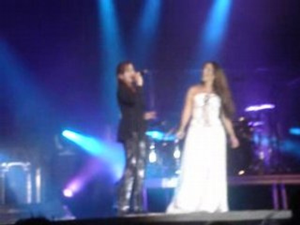 On n'oublie jamais rien, on vit avec (live 30/04/2008)