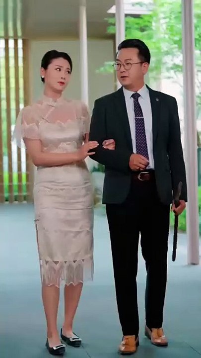 Chinese Short Drama She humiliated me for her ex-boyfriend.