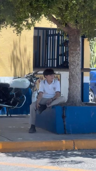 Hola