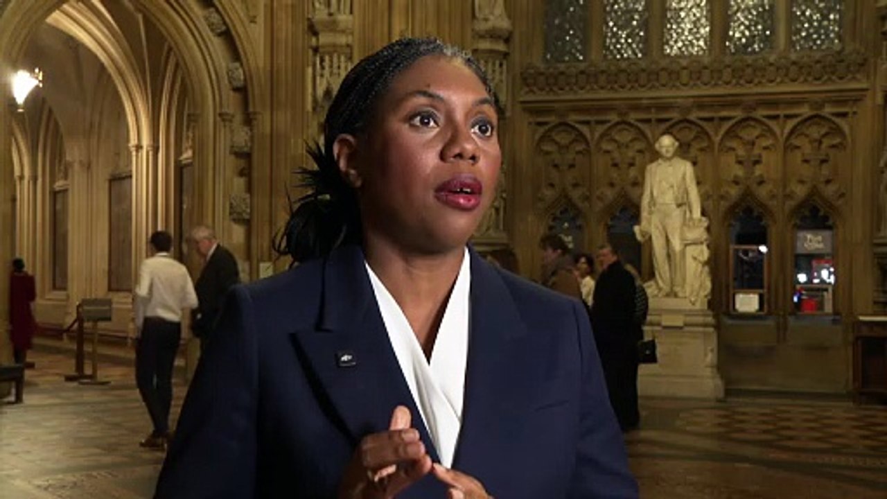 Tories call for govt to release Mandelson vetting papers