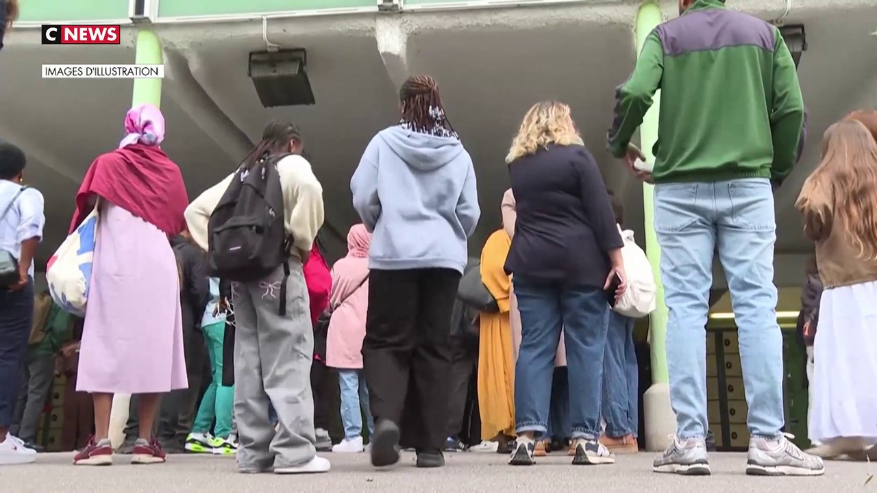 Les fouilles à l'entrée des établissements scolaires sont-elles vraiment efficaces ?