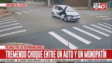 Polémico accidente entre un auto y un monopatín... ¿quién tuvo la culpa?