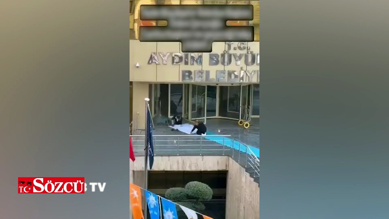 Özlem Çerçioğlu, Cumhurbaşkanı'nın geçeceği halıyı ütületti