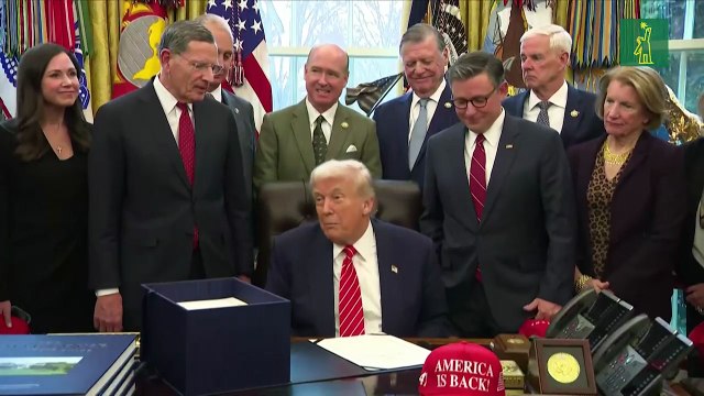 Trump dice que ya es hora de pasar página del escándalo de Epstein