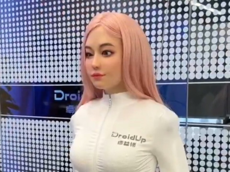 Fast wie ein Mensch: Humanoider Roboter sorgt für Aufsehen