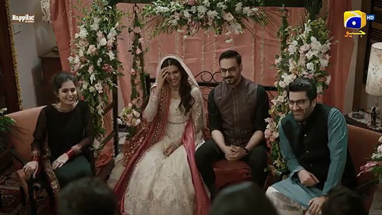 Aik Aur Pakeezah Episode 07 [Eng_Sub]_-_Digitally_Presented_by_Happilac_Paints_-_4th_February_2026(360p)