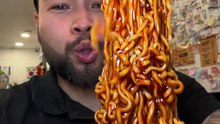 2x spicy ramen challenge, Toilet is going to HATE to see me coming after this one