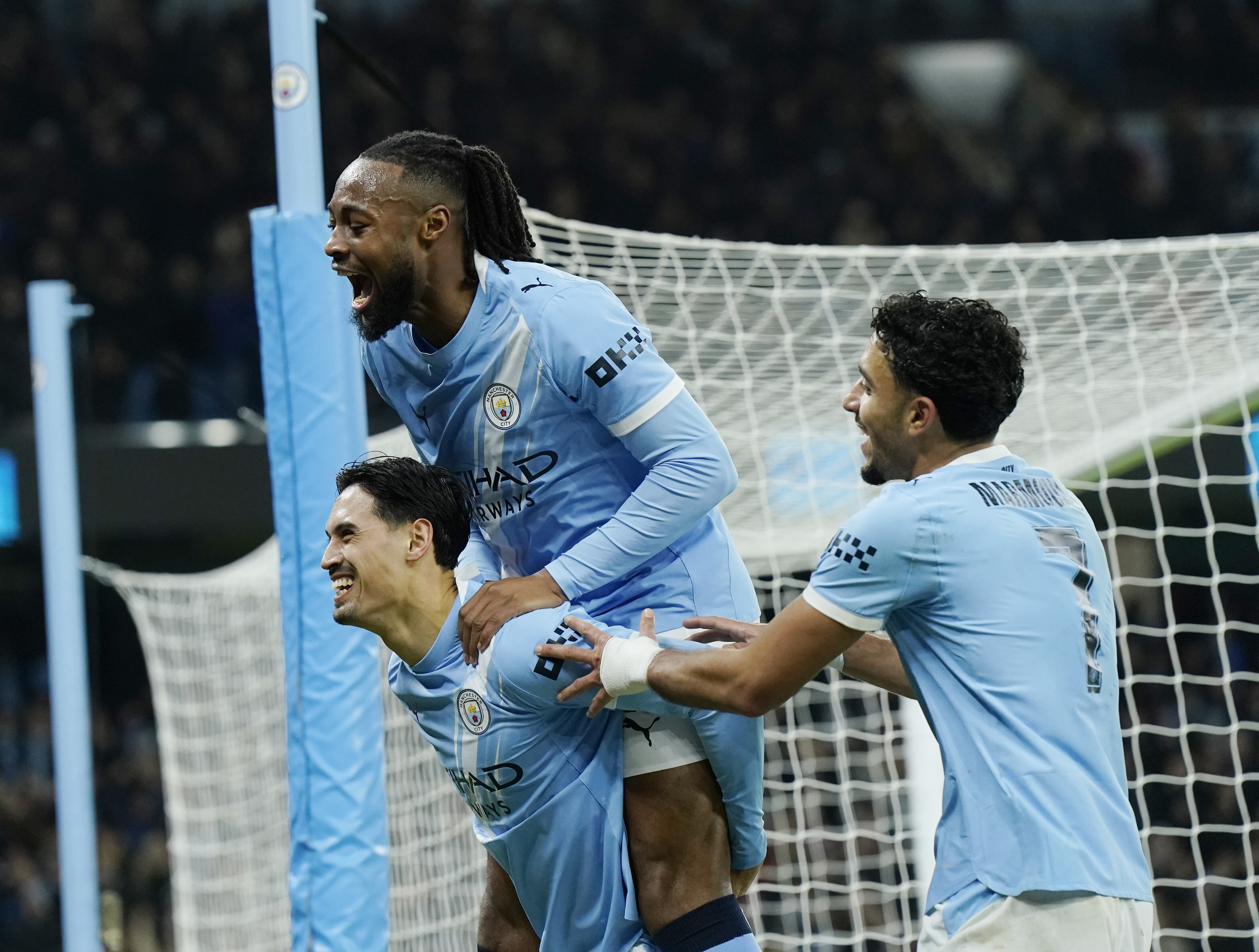Carabao Cup : Manchester City rejoint Arsenal en finale après avoir facilement éliminé Newcastle