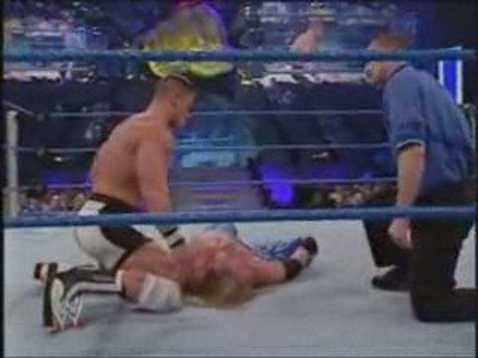 Edge et Rey Mysterio vs Matth Hardy et Jhon Cena