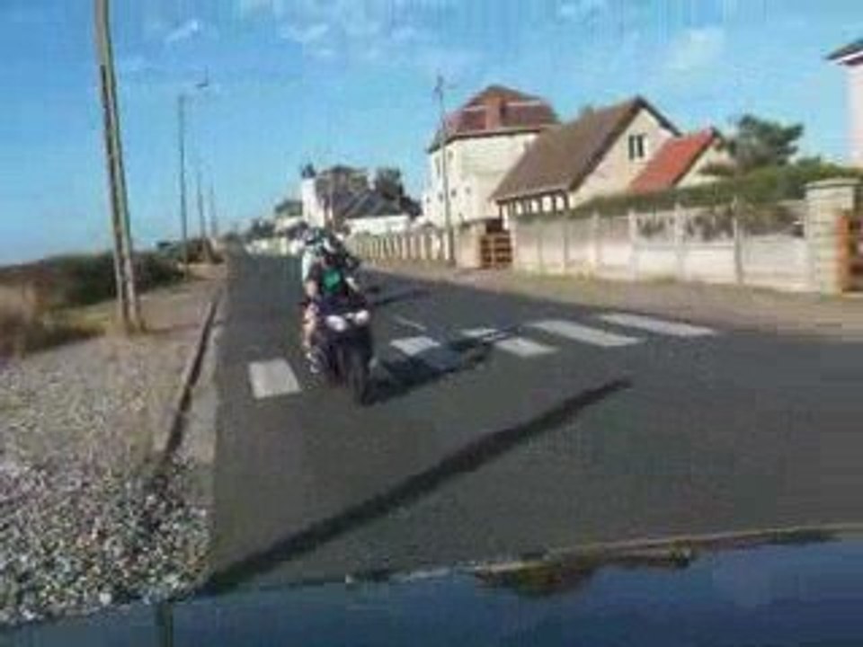 retour de plage en moto