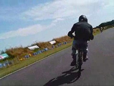 vendeuvre 2009 - Manche 1 et 2 (caméra embarquée)