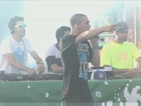 Dirtyphonics Live 23 Juillet Les plages Elelctroniques