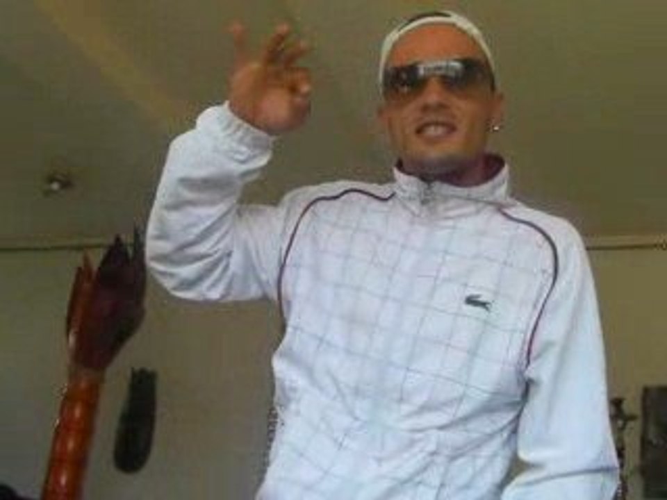 54 escro