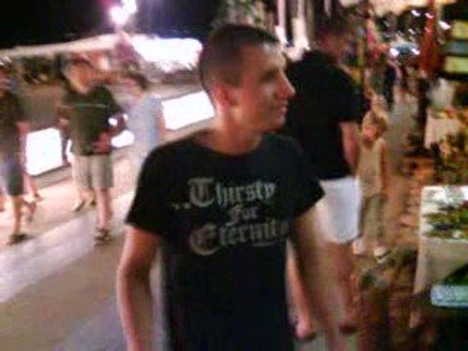 Jour 6 - Juan les Pins - Au marché (2) - comique