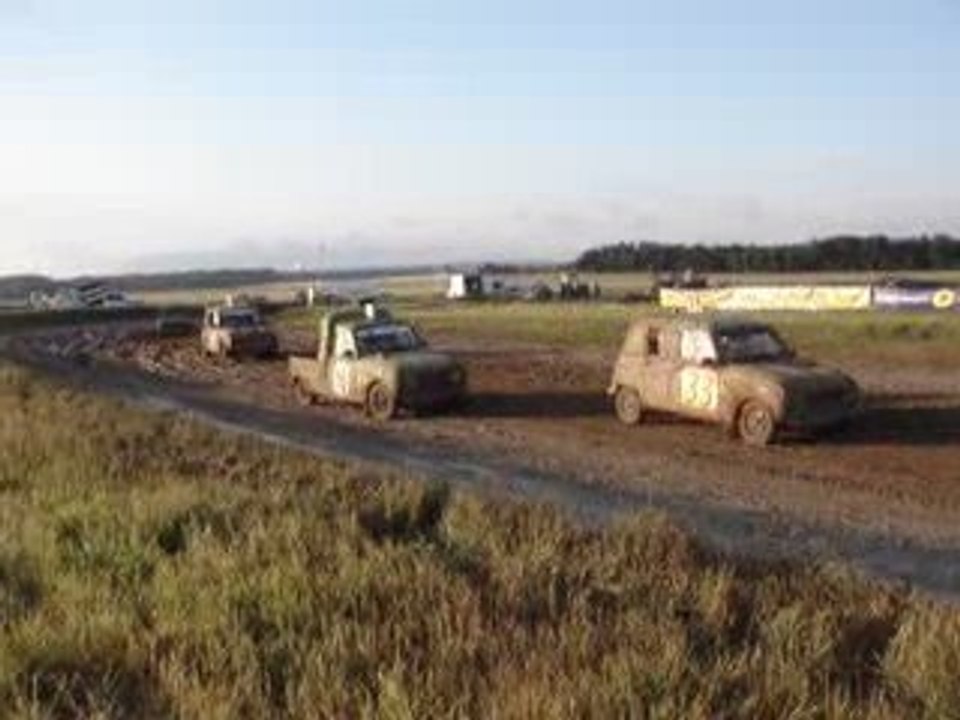 4L Onzain 2009 dans la boue n° 2