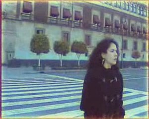 Abrázame y Bésame, Mónica Reséndiz La Reina Andina