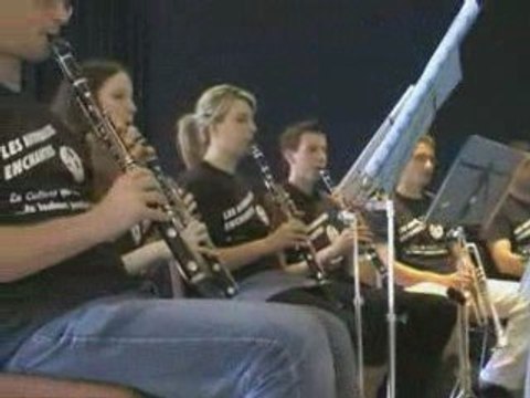 Concert de l'Harmonie Municipale d'Avion à la République