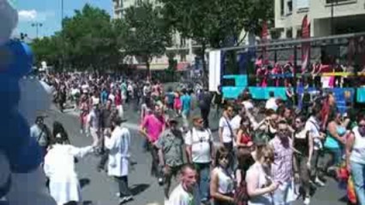 DJ Gregory K. & Clem B @t Marche des Fiertés de Paris 2009