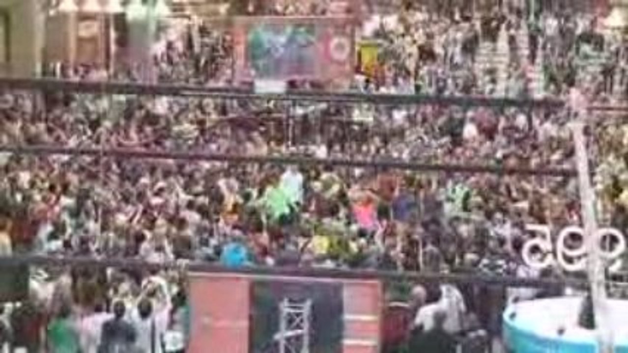 Michael Jackson Beat It in stockholm .....