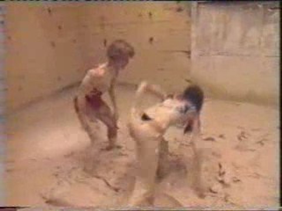 Fort Boyard Lutte Dans La boue Boop 96