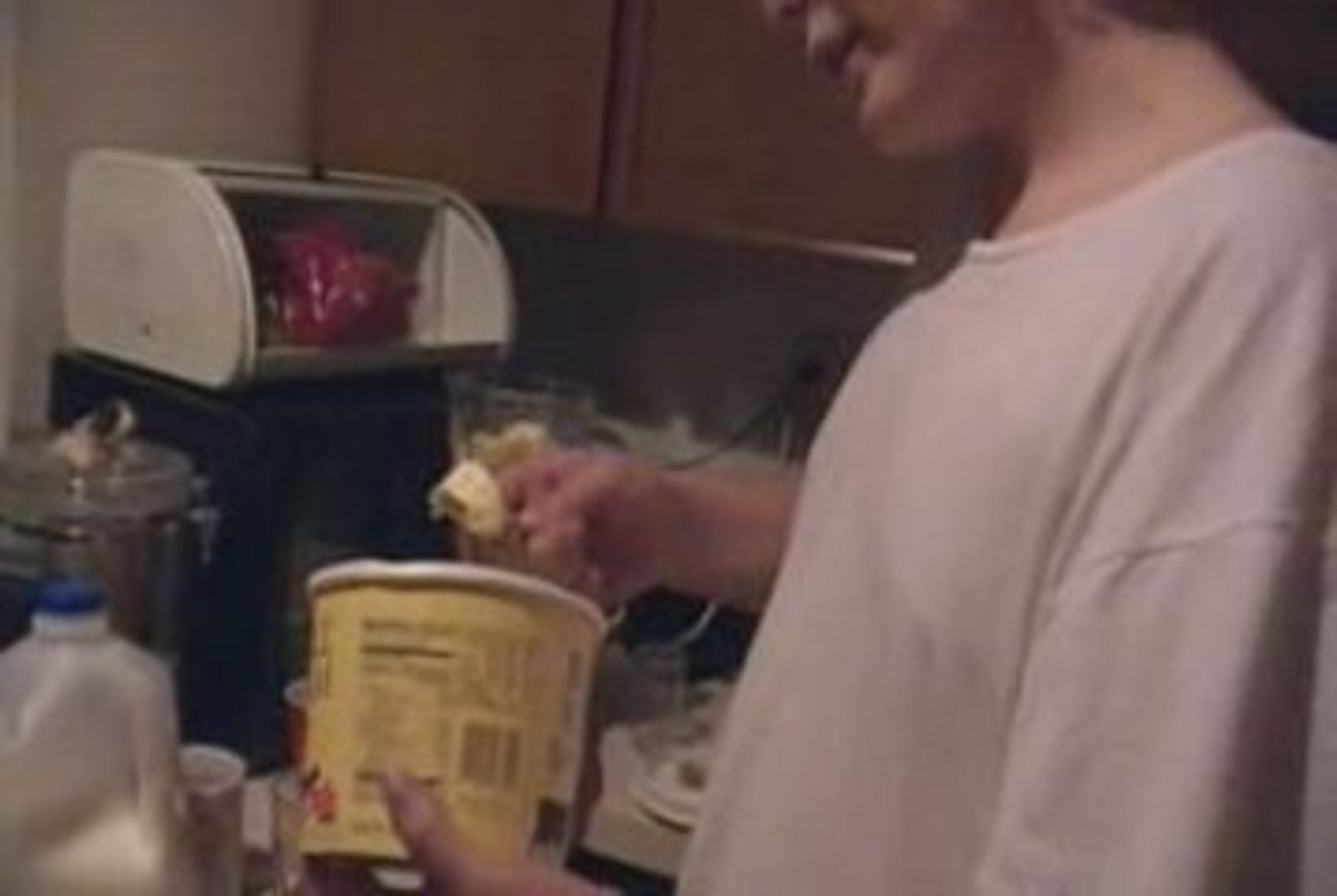 How to make a Frappaccino: Foreign Style