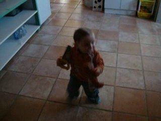 premiers pas de Louka