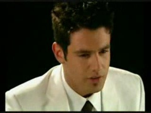 KEREMCEM - KADİFE KELEPÇE (Aşk Oyunu) [Orijinal Klip]