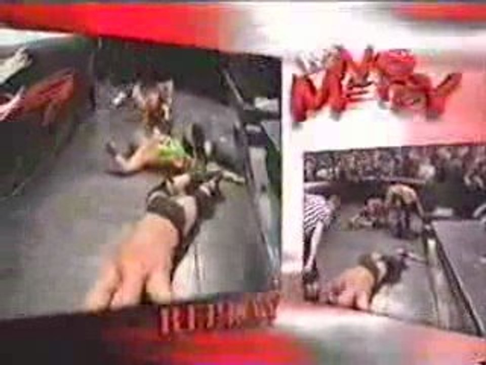 NM 2001 - Stone Cold vs Kurt Angle vs Rob Van Dam